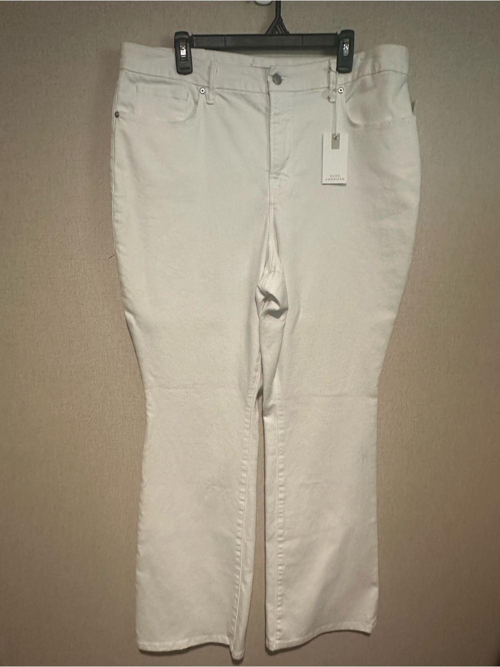 Good American Size 18 White Mid Rise Flare Jeans